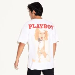 May 1977 Cover T-Shirt 17 May 1977 Cover T-Shirt -Fashion Clothing Store 491764 6557131833441 MAY 1977 COVER TSHIRT WHITE 6410